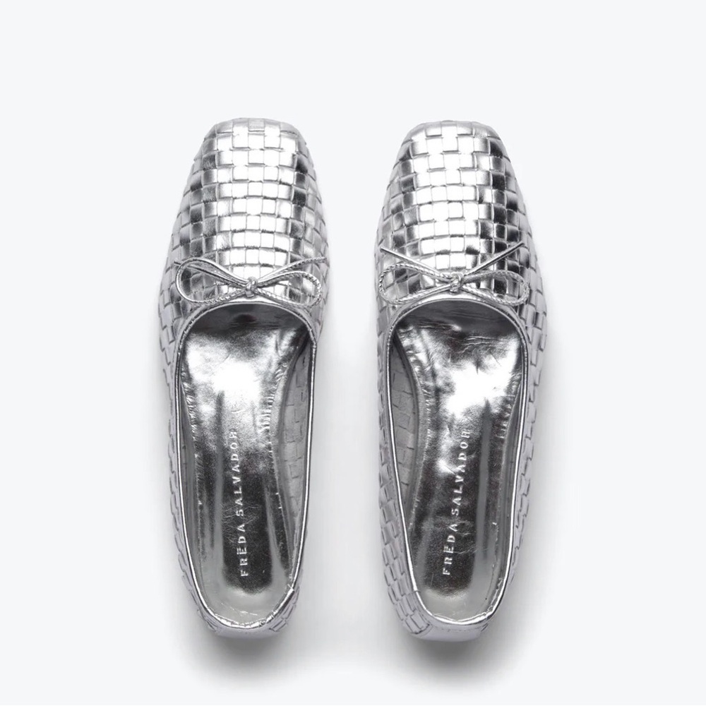 Freda Salvador Jada Metallic Silver Woven Leather Loafers